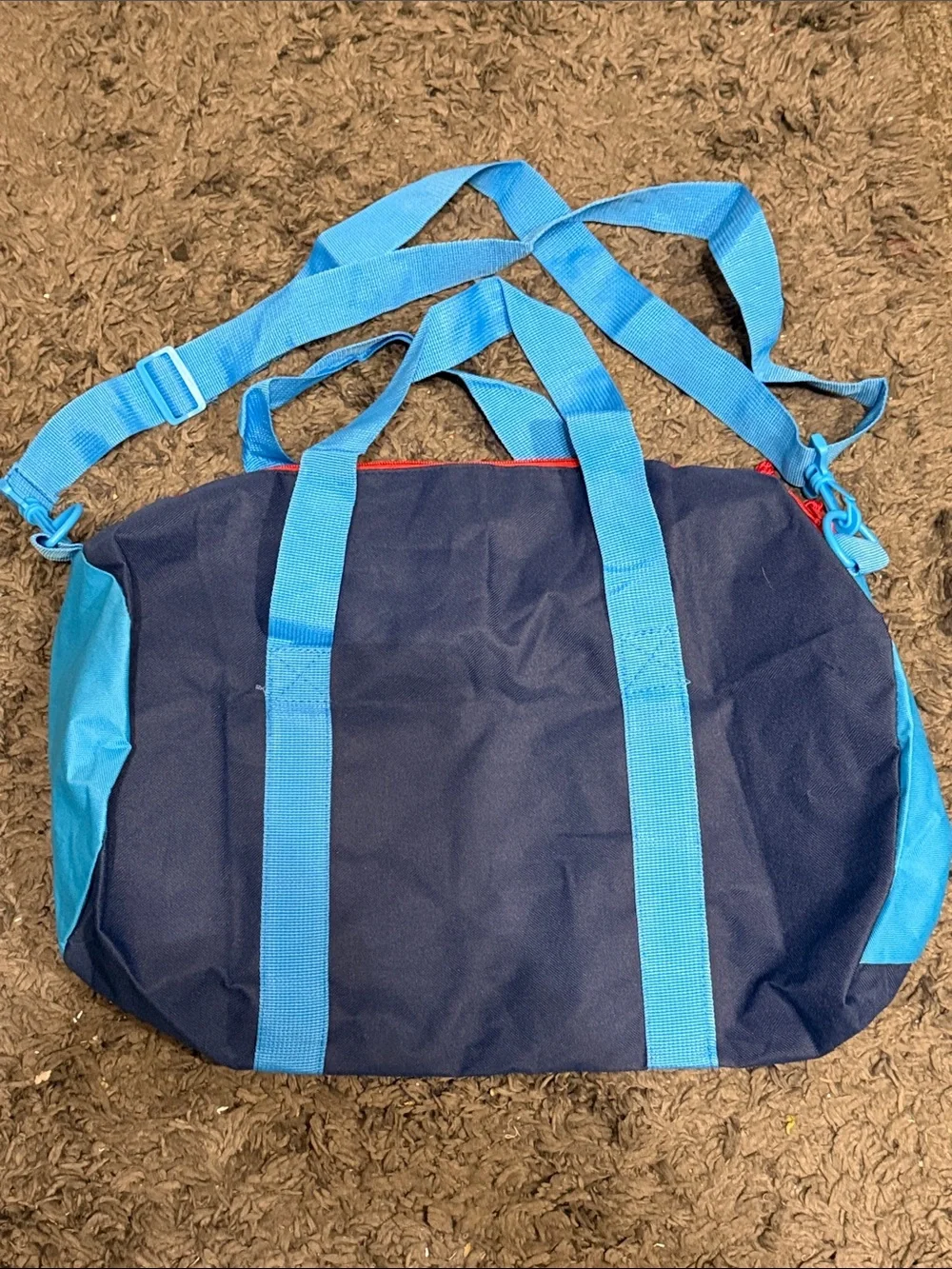 NWOT Lowes duffle bag